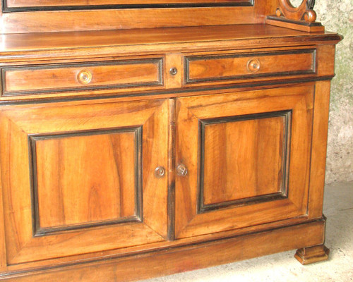 Buffet Saint Hubert 19th century in solid walnut
