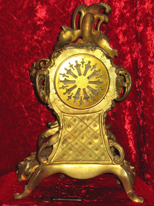 Cartel in bronze 19th century Rocaille style with cherub