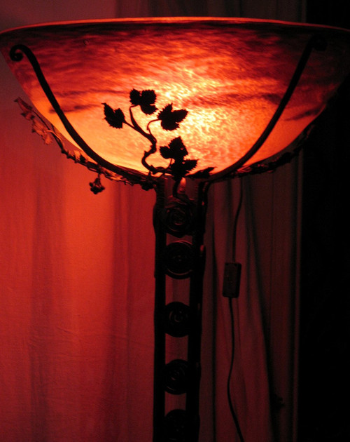 Art Deco period floor lamp in the taste of Edgar Brandt