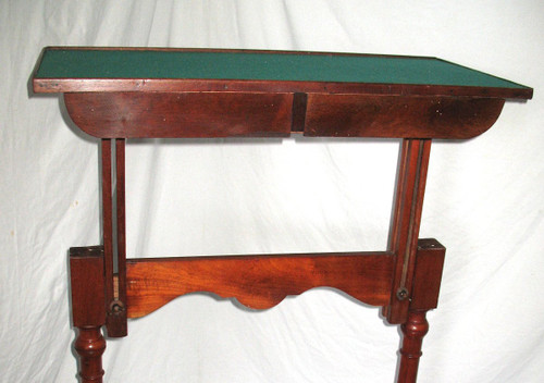 Table with system or flying table, mahogany scheduler by A. Feret period 19th century