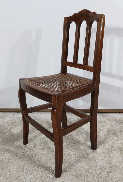 Suite de 4 chaises en chêne massif – 2ème moitié XIXe