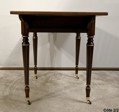 Table en Palissandre, style Louis XVI, époque Napoléon III – Milieu XIXe