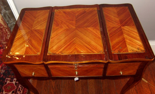 Coiffeuse d'époque Louis XV