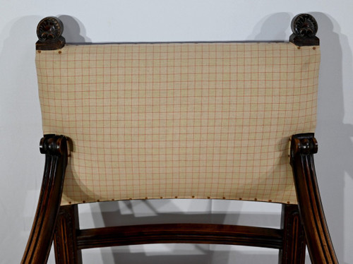 Poltrona in noce, detta Bout de Table, stile rinascimentale - Fine XIX secolo