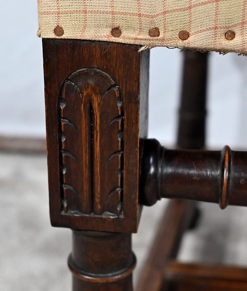 Poltrona in noce, detta Bout de Table, stile rinascimentale - Fine XIX secolo