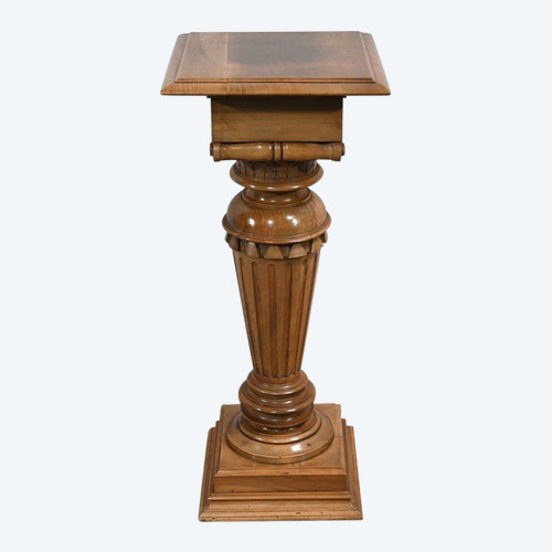 Large Walnut Column, Louis XVI style - Late 19th century