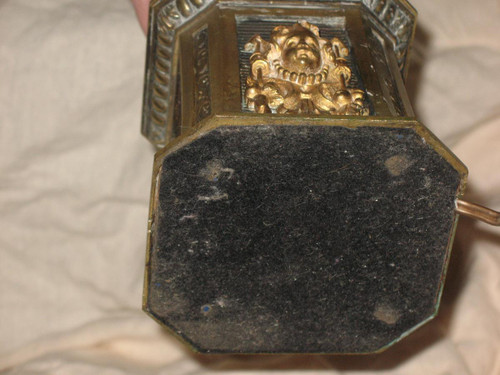 Lampada tipo Carcel in bronzo XIX secolo Periodo della Restaurazione