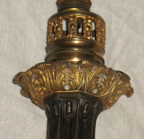 Lampada tipo Carcel in bronzo XIX secolo Periodo della Restaurazione