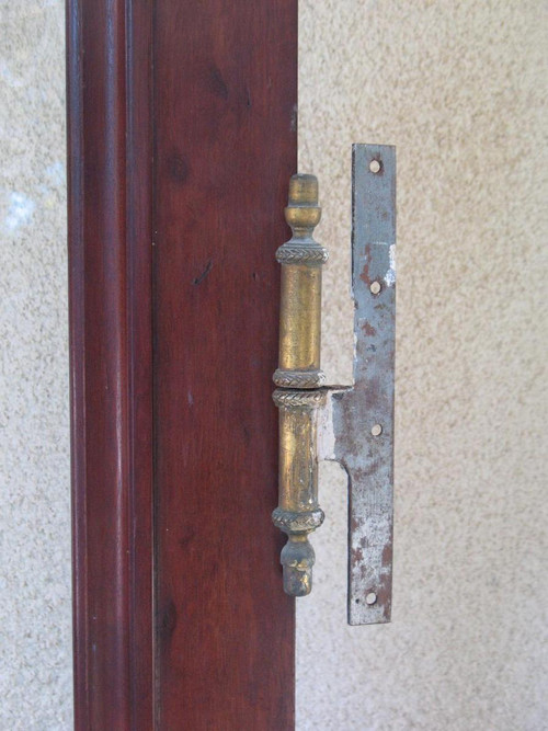 Pair of curved doors in solid Cuban mahogany with 19th century glass top