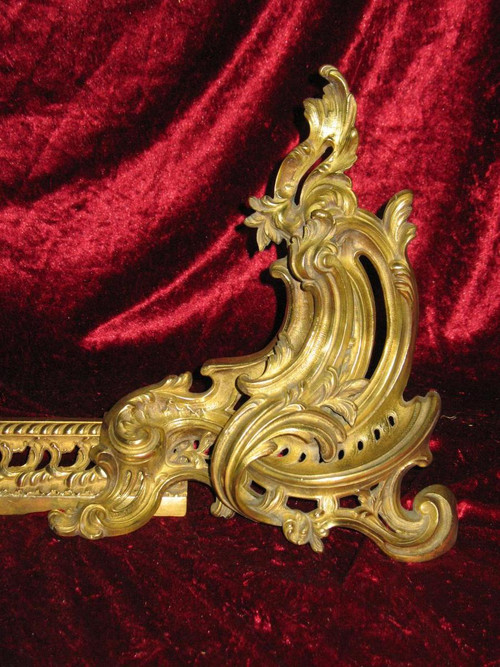 Devant de cheminée en bronze époque 19ème style Louis XV