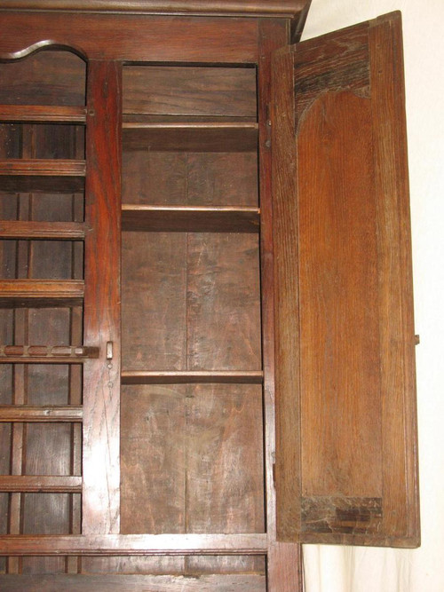 Buffet vaisselier 2 corps en chêne époque 18ème