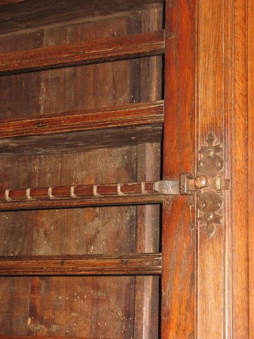 Buffet vaisselier 2 corps en chêne époque 18ème