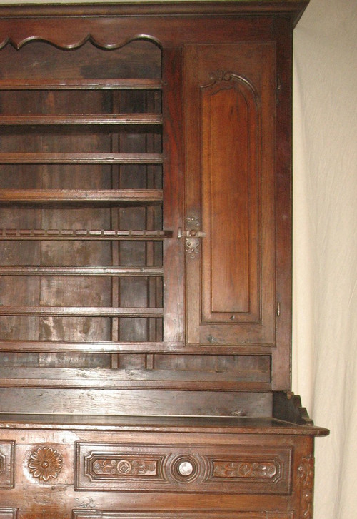 Buffet vaisselier 2 corps en chêne époque 18ème