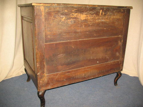 Commode bombée en chêne époque  18ème