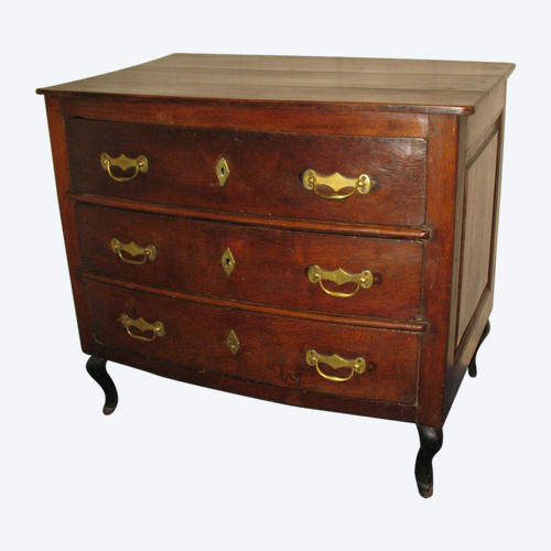 Commode bombée en chêne époque  18ème