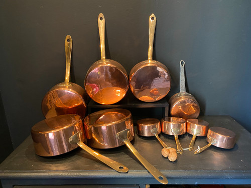 Série de casseroles et couvercles en cuivre