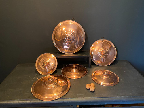 Série de casseroles et couvercles en cuivre