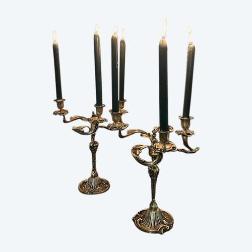 Deliziosa coppia di candelabri in bronzo dorato in stile Luigi XV-Rocaille epoca 1900