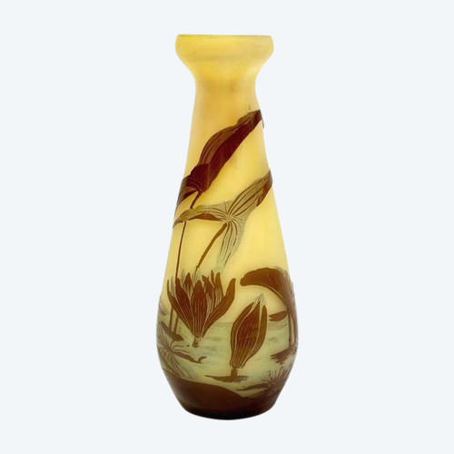 Vase Gallé Art Nouveau "aux Nénuphars Et Sagittaires"