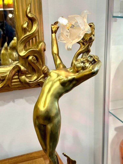 Lampada in bronzo "Ninfa Art Nouveau"