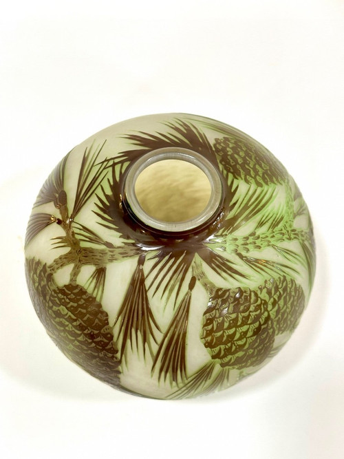 Delatte Art Nouveau Vase "With Pine Cones"