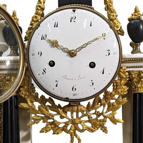 Louis XVI Portico Pendulum In Gilt Bronze And White Marble