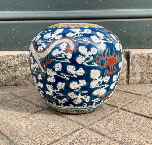 Chinese Porcelain Vase, Late Nineteenth