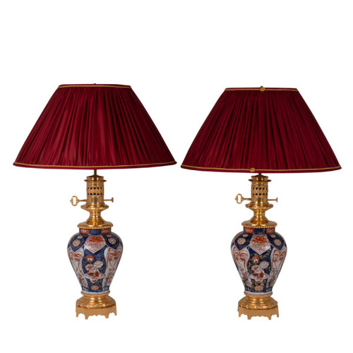Coppia di lampade in porcellana e bronzo Imari, 1880 circa, LS53631044