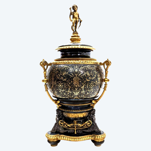 Pot Couvert Zuolaga En Bronze Niellé Argenté Et Doré à Décor De Chérubins 1880