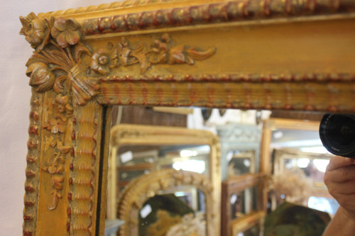 Specchio antico restauro, oro e patina 71 x 89 cm