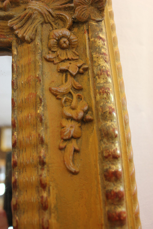 Specchio antico restauro, oro e patina 71 x 89 cm