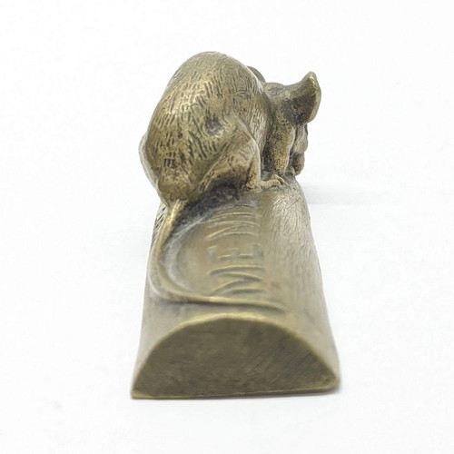Advertising Bronze By Carvin Chocolat Menier The Little Mouse