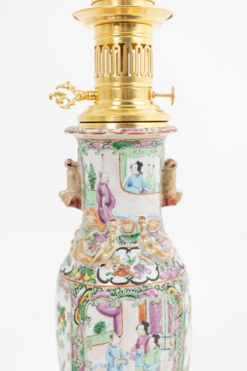 Paire De Lampes En Porcelaine De Canton Et Bronze Doré, Circa 1880, LS4849553A