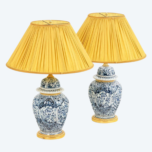Paire De Lampes En Faïence De Delft Et Bronze, Circa 1880, LS5081839