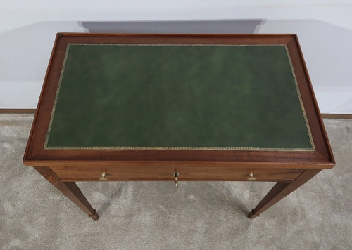 Small Mahogany Desk Table, Louis XVI period - Late 18th century
