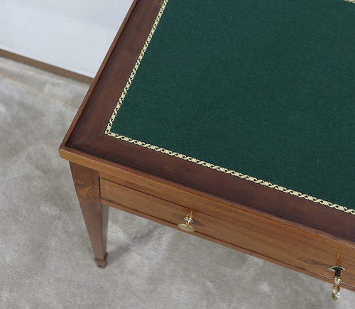 Small Mahogany Desk Table, Louis XVI period - Late 18th century