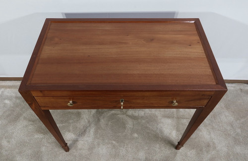 Small Mahogany Desk Table, Louis XVI period - Late 18th century