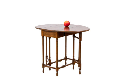 Pair of “Gateleg” flying tables in mahogany, circa 1950, LS4872351