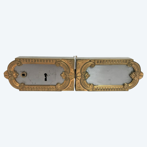 Schloss aus Eisen und ziselierter Bronze Sterling XIX.