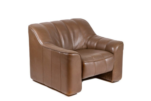 Fauteuil et son ottoman en cuir, années 1970, LS48011051