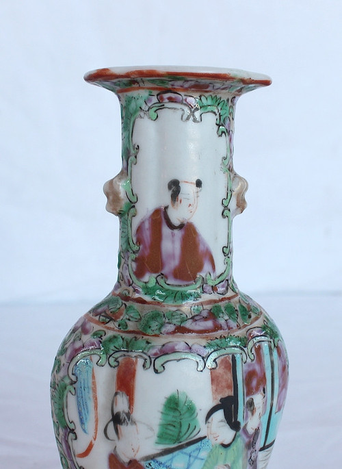 Pair of Small Canton Porcelain Baluster Vases - 19th century