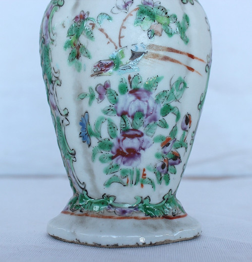 Pair of Small Canton Porcelain Baluster Vases - 19th century