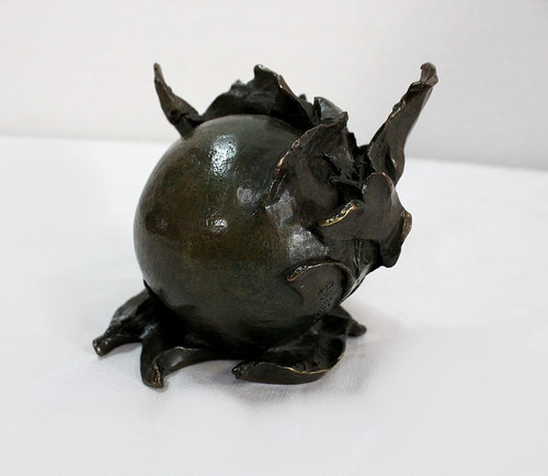 Bronze "Le fruit", signed S. Burel - Early 20th century