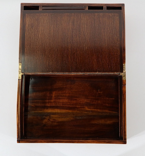 Small travel writing case in solid mahogany - 2nd part 19th century