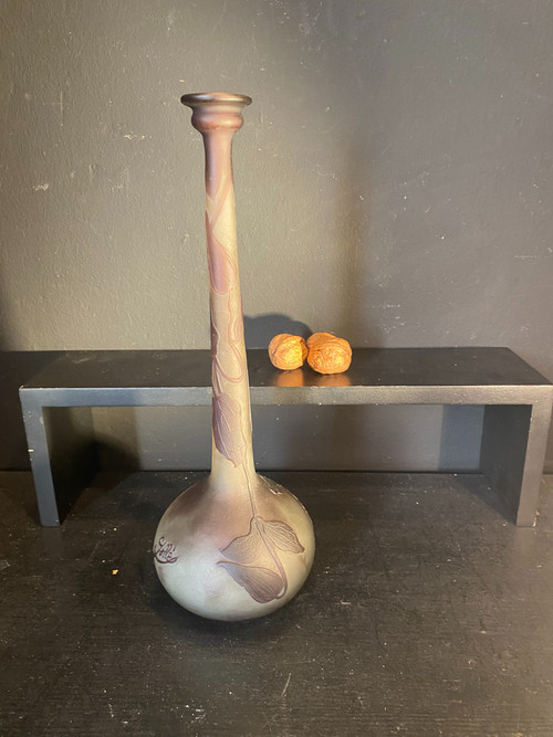 Vase signed Gallé, clematis design