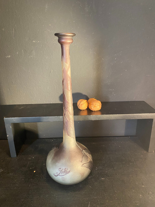 Vase signed Gallé, clematis design