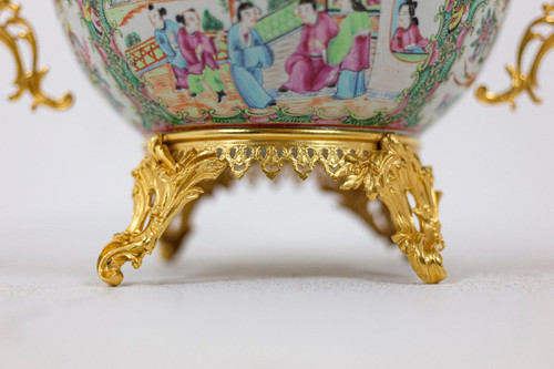 Large Gilt Bronze Canton Porcelain Cup, Circa 1880 - Ls4380485