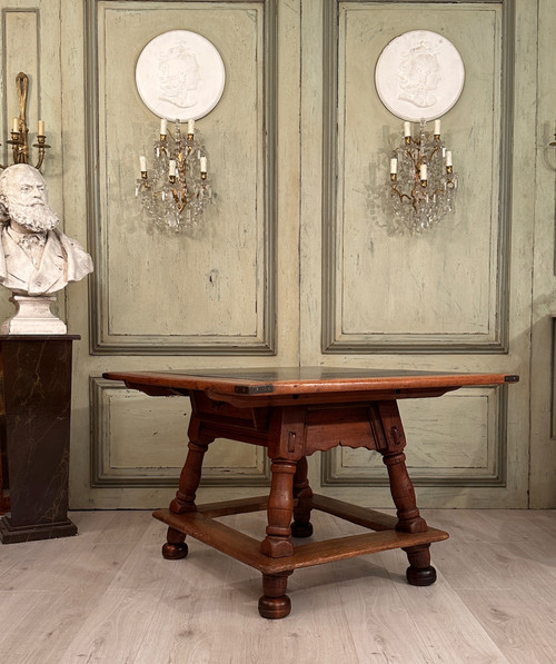 Table De Changeur En Noyer d'Epoque XVIIeme Siecle