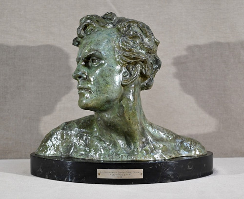 Grande bronzo "Jean Mermoz", firmato A.Ouline - Prima parte del XX secolo