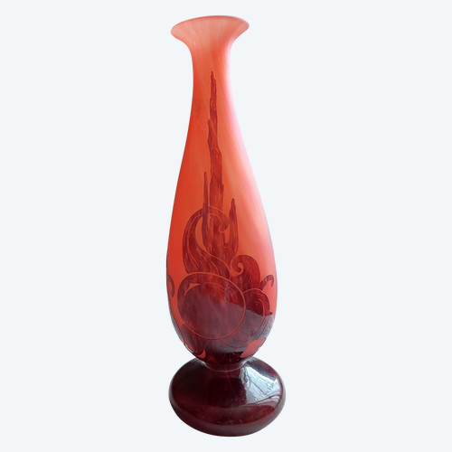 Französische Art-Deco-Vase aus Glas, signiert mit Pflaumendekor, ca. 1924, säuregeätzt